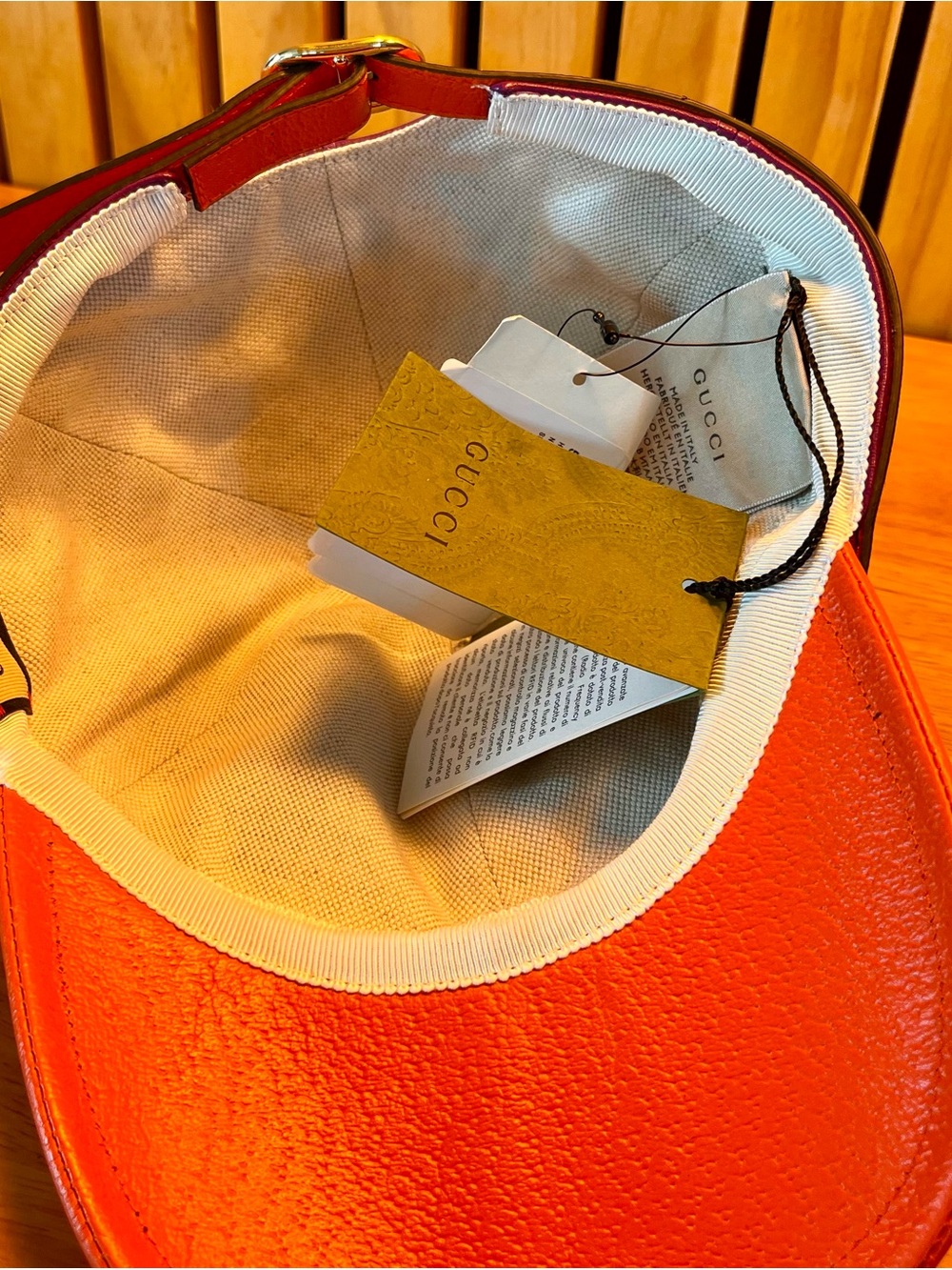 Gucci Two-Tone Purple and Orange Leather Cap 100 % Authentic - Picture 13 of 16
